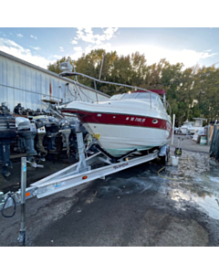 2001 Glastron 24'10" Cuddy Cabin