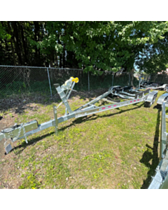 2025 Venture VATB-7225 Aluminum I-Beam Trailer (24-26ft)