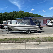 1998 Boston Whaler Ventura 18