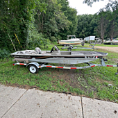 2001 Bass Tracker Pro Team 165 (Hull + Trailer)