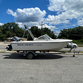 2000 Sea Hunt 172 Escape Bowrider (Turn Key)