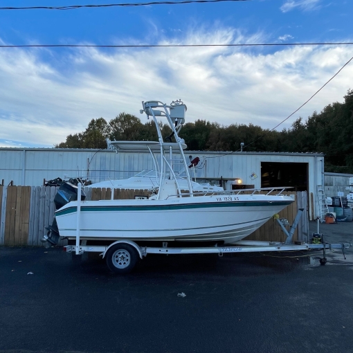 1997 Wahoo 19FT Center Console + Cobia Tower