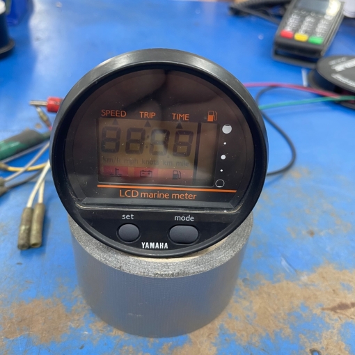 Yamaha LCD Marine Meter Gauge Speed/Trip/Time/Fuel/Voltage OEM